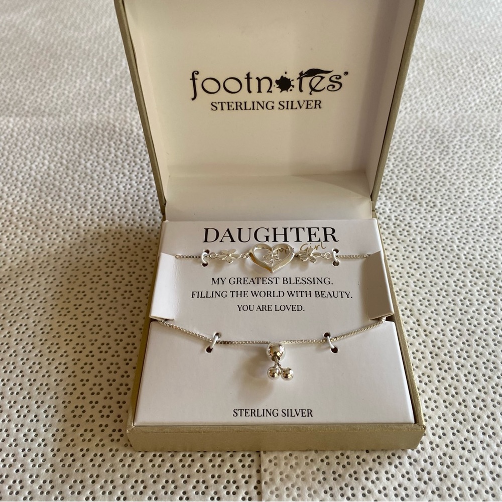 NWB Footnotes Sterling Silver "DAUGHTER" Bracelet